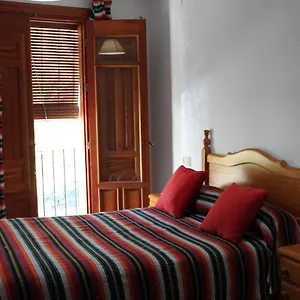 https://apartamentos-rurales-rosendo-el-jazmin.es-andalucia.com